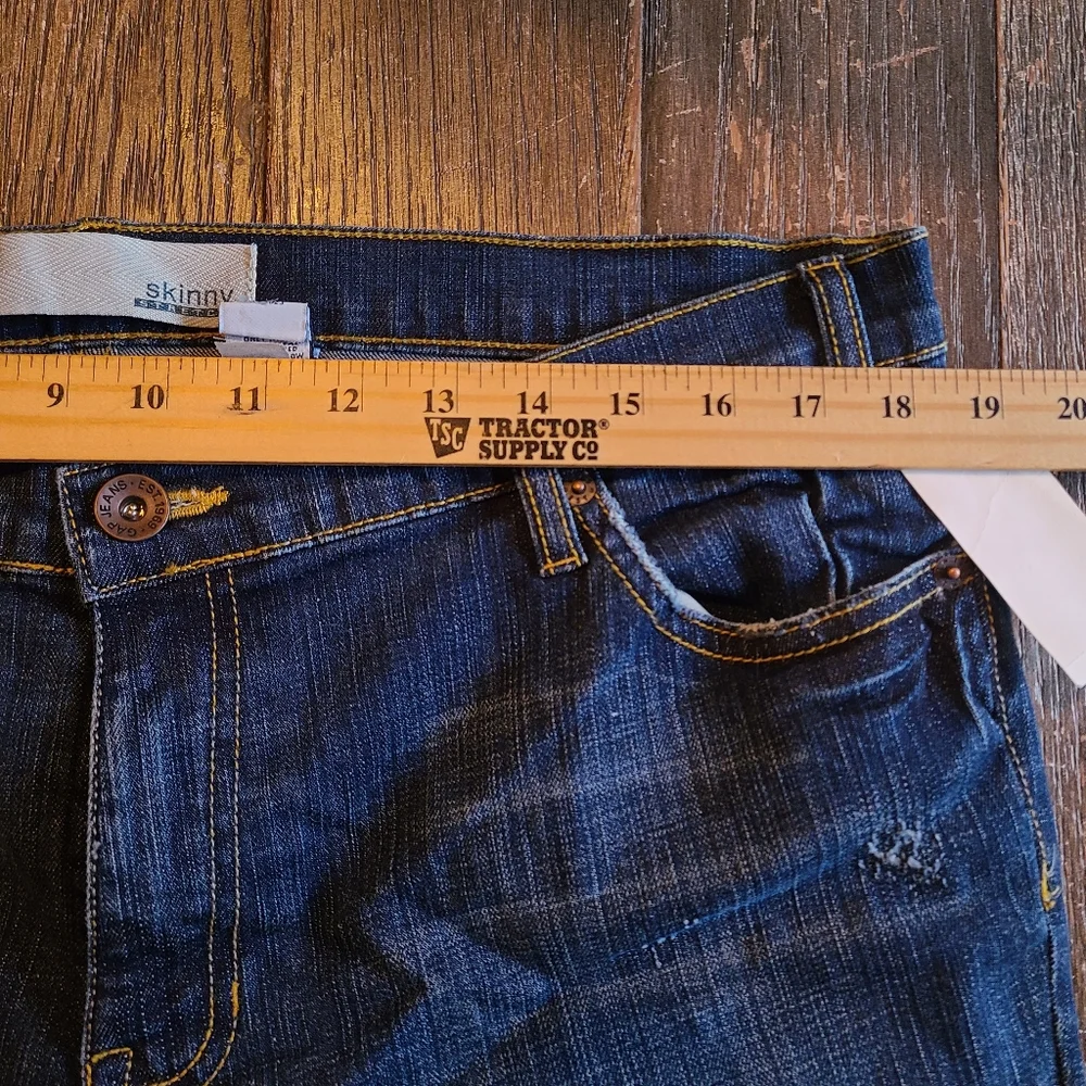 GAP nwt skinny